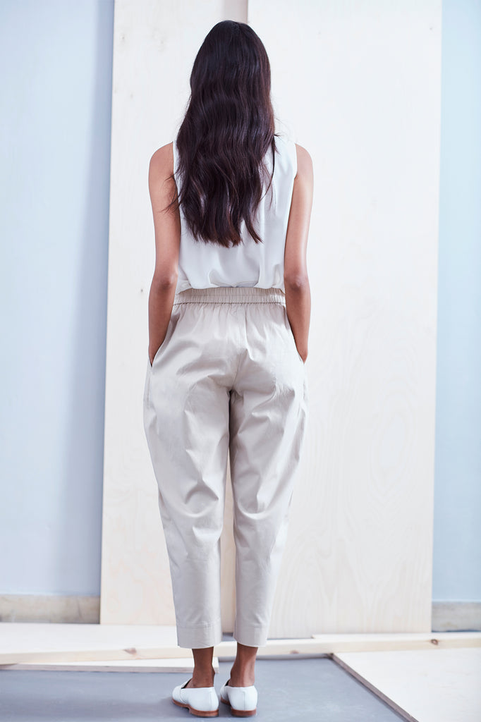 Relaxed Pleat Front Cotton Pant