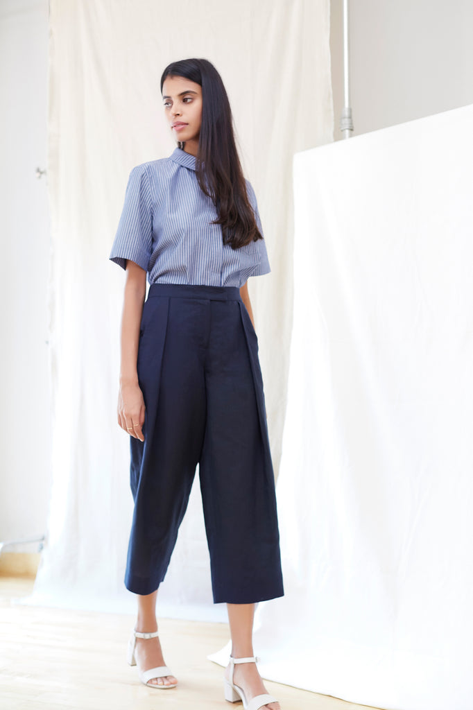 Flared Single Pleat Pant