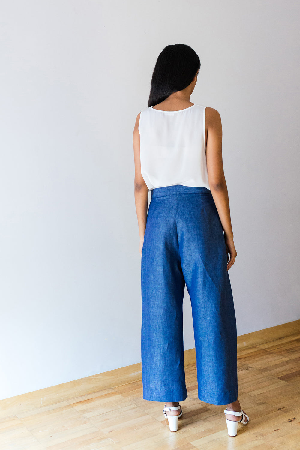 Relaxed Double Pleat Trouser