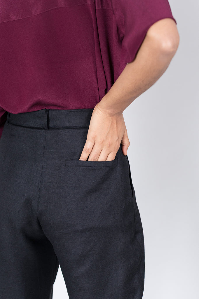 Pleated Slim Leg Trouser